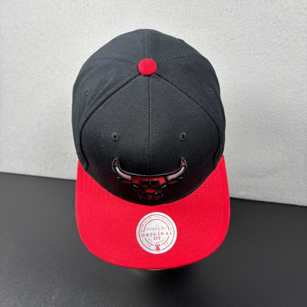 Chicago Bulls Mitchell & Ness Snapback Hat Black Red NBA Basketball Original Fit - Picture 5 of 7